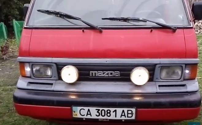 Mazda E2200